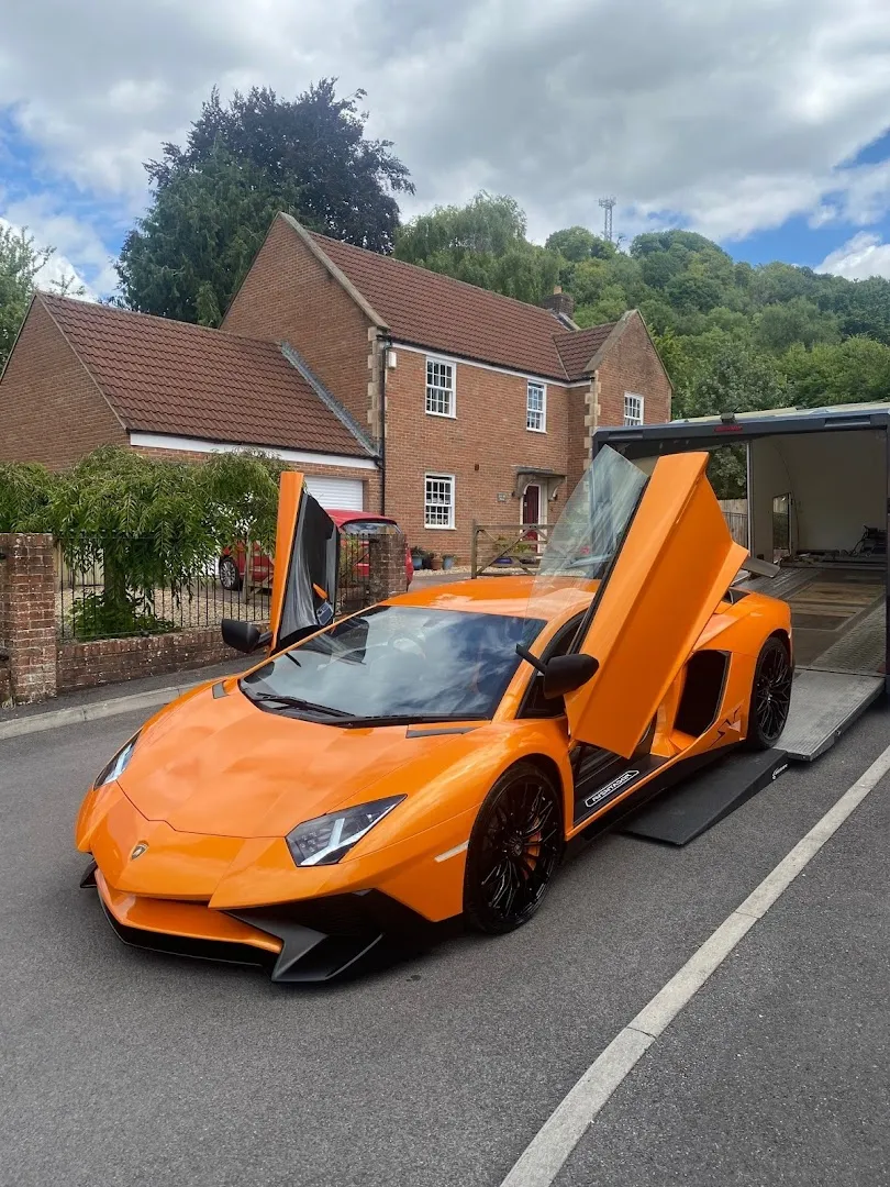 Lamborghini Edinburgh photo 9