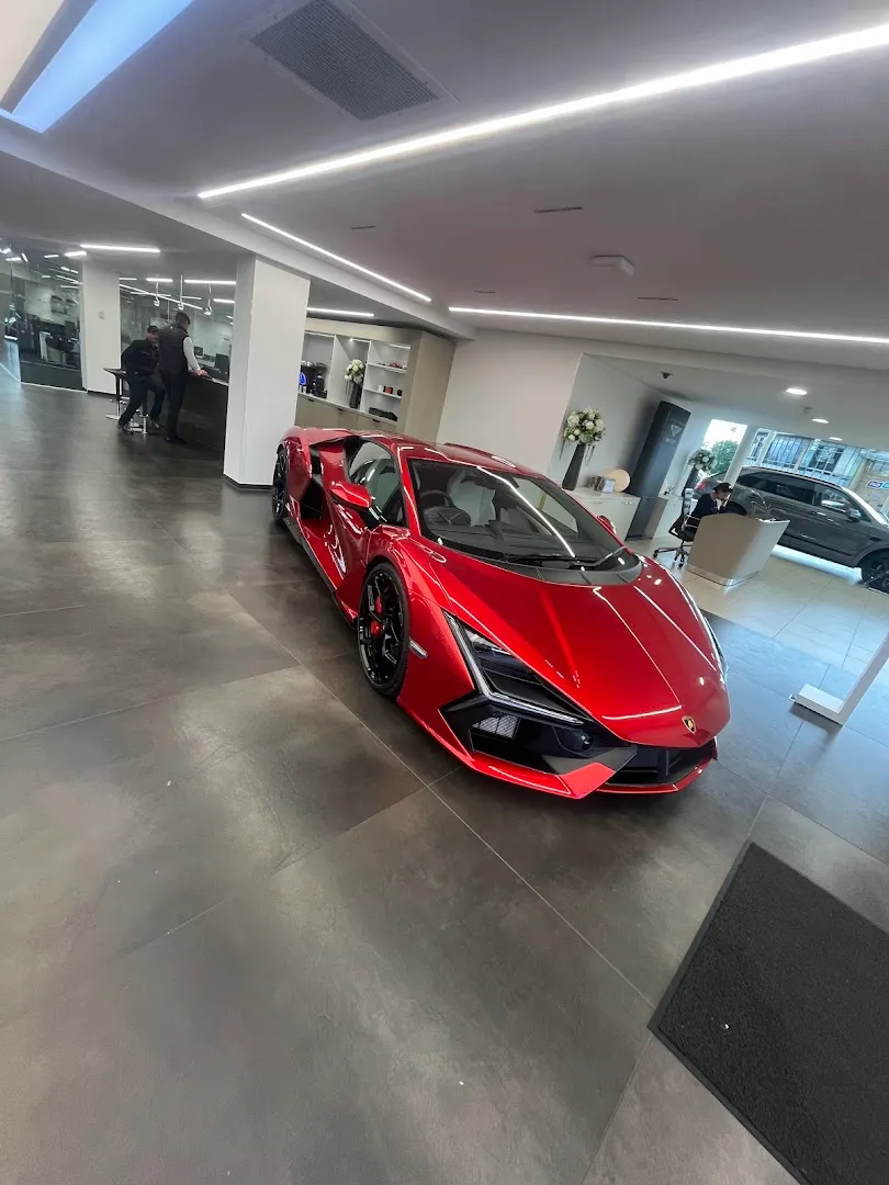 Lamborghini Leicester photo 5