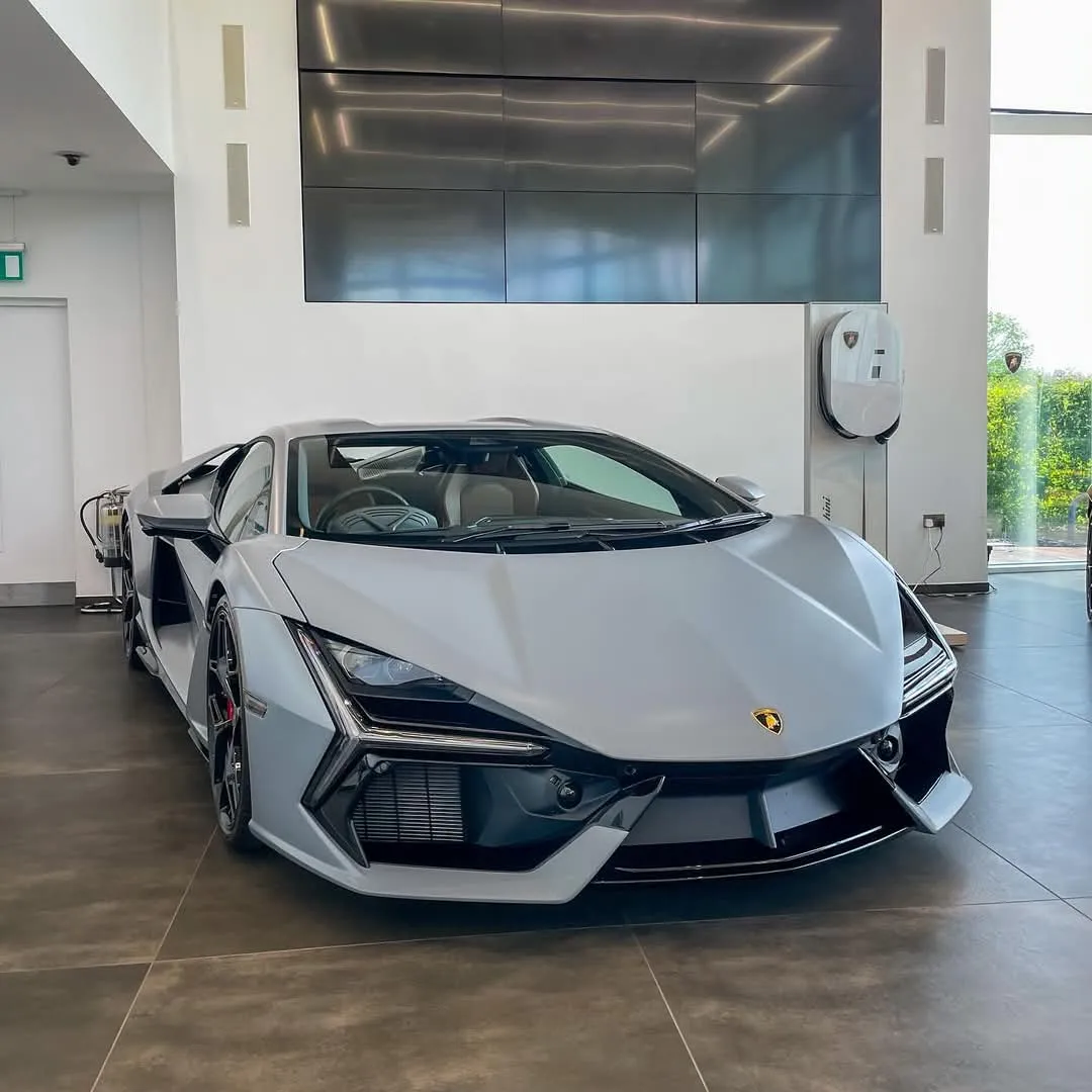 Lamborghini Leicester photo 6