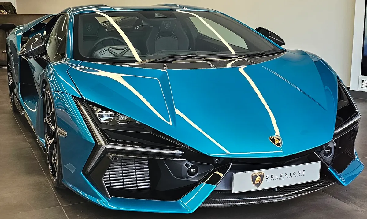 Lamborghini London photo 4