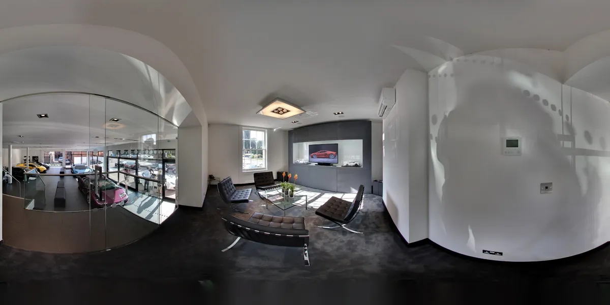 Lamborghini Pangbourne photo 6