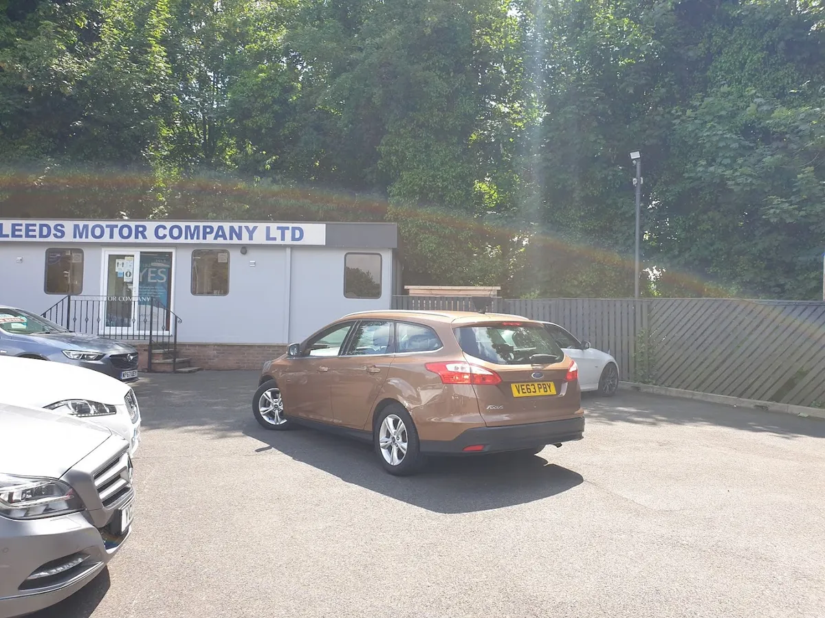 Leeds Motor Co Ltd Commercial Road photo 4