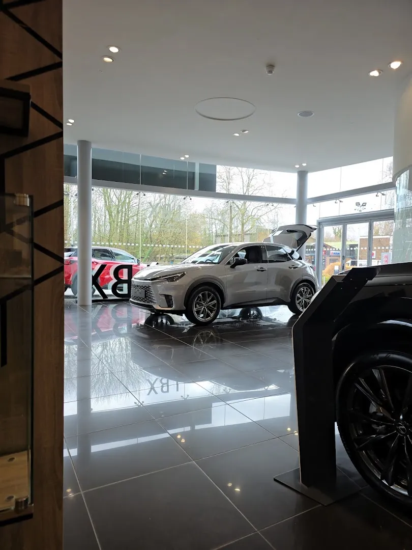 Lexus Canterbury photo 6