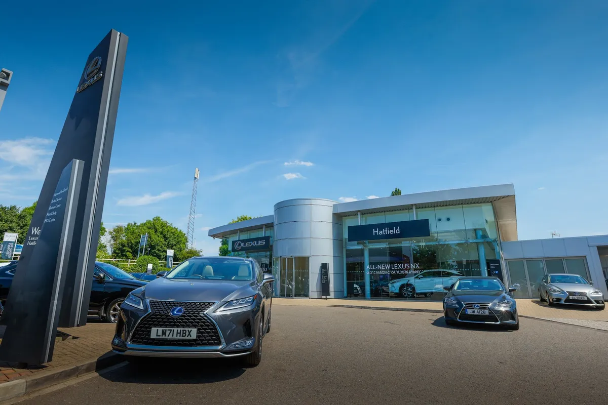 Lexus Hatfield photo 2