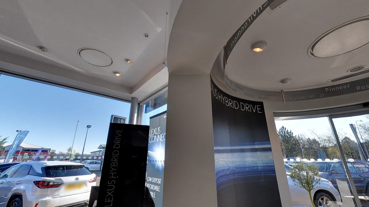 Lexus Ipswich photo 10