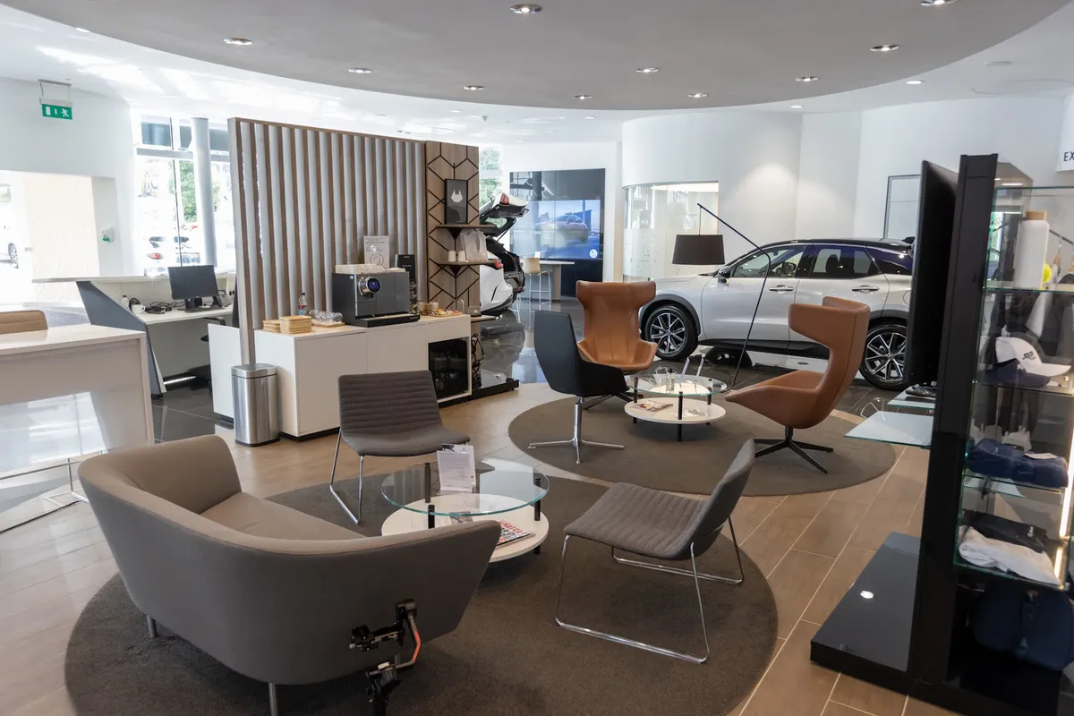 Lexus Sidcup photo 8