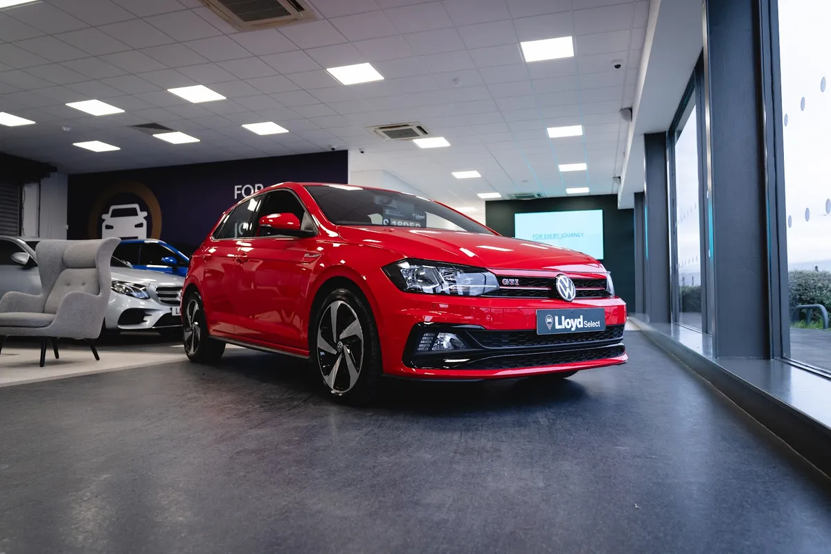 Lloyd Select Newcastle photo 7