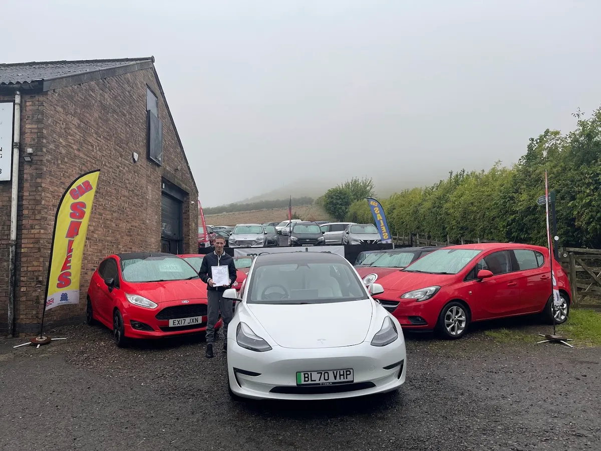 Loanhead carsales limited photo 3