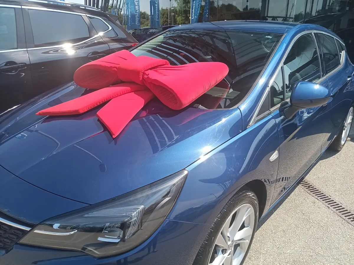 Lookers CAR HUB Birmingham photo 5