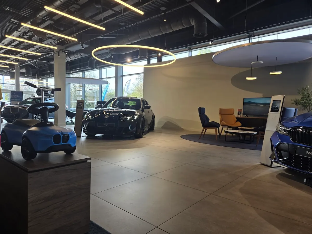 Lookers Crewe BMW photo 9