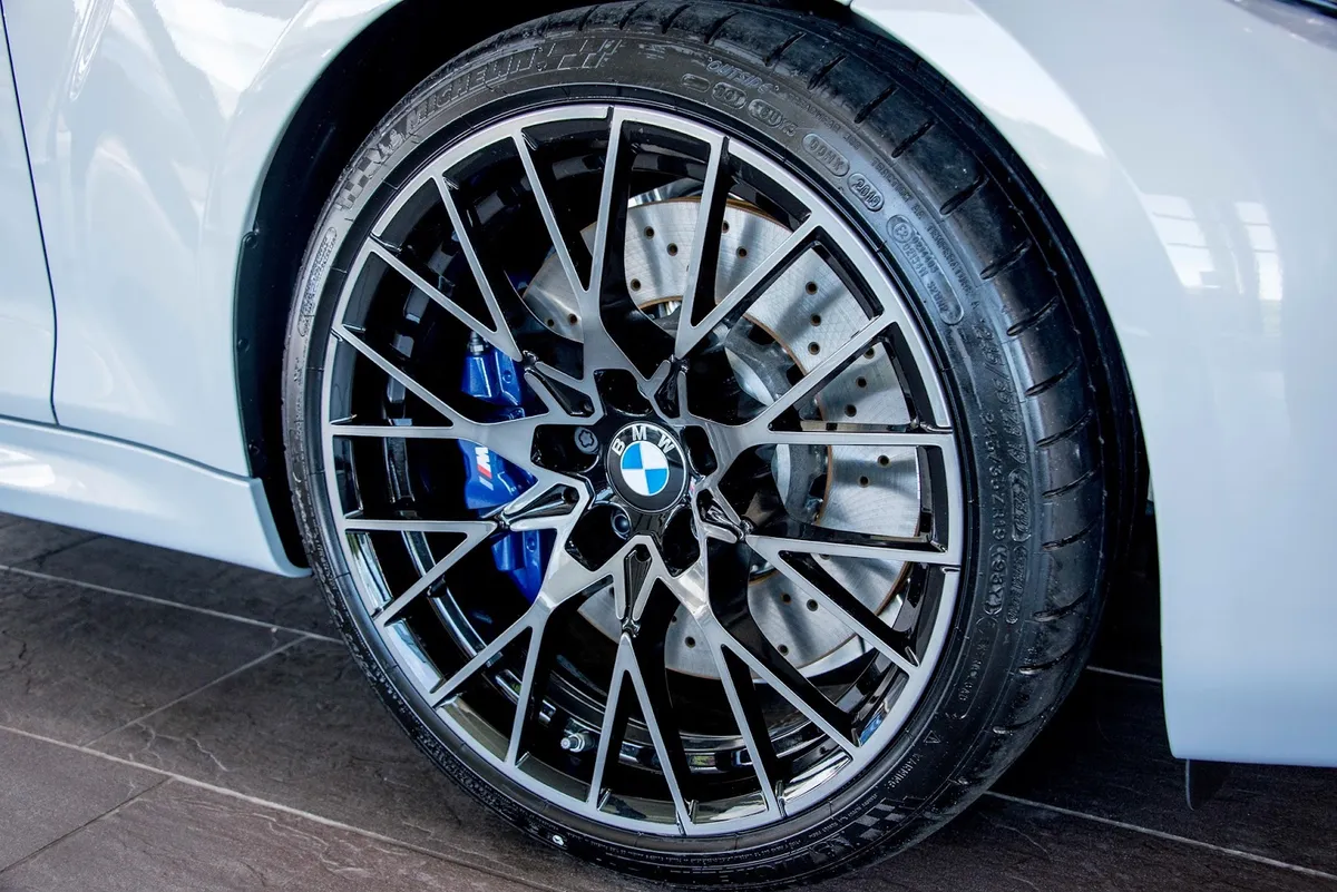 Lookers Stafford BMW photo 8