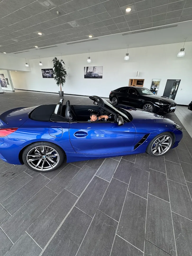 Lookers Stoke-On-Trent BMW photo 4