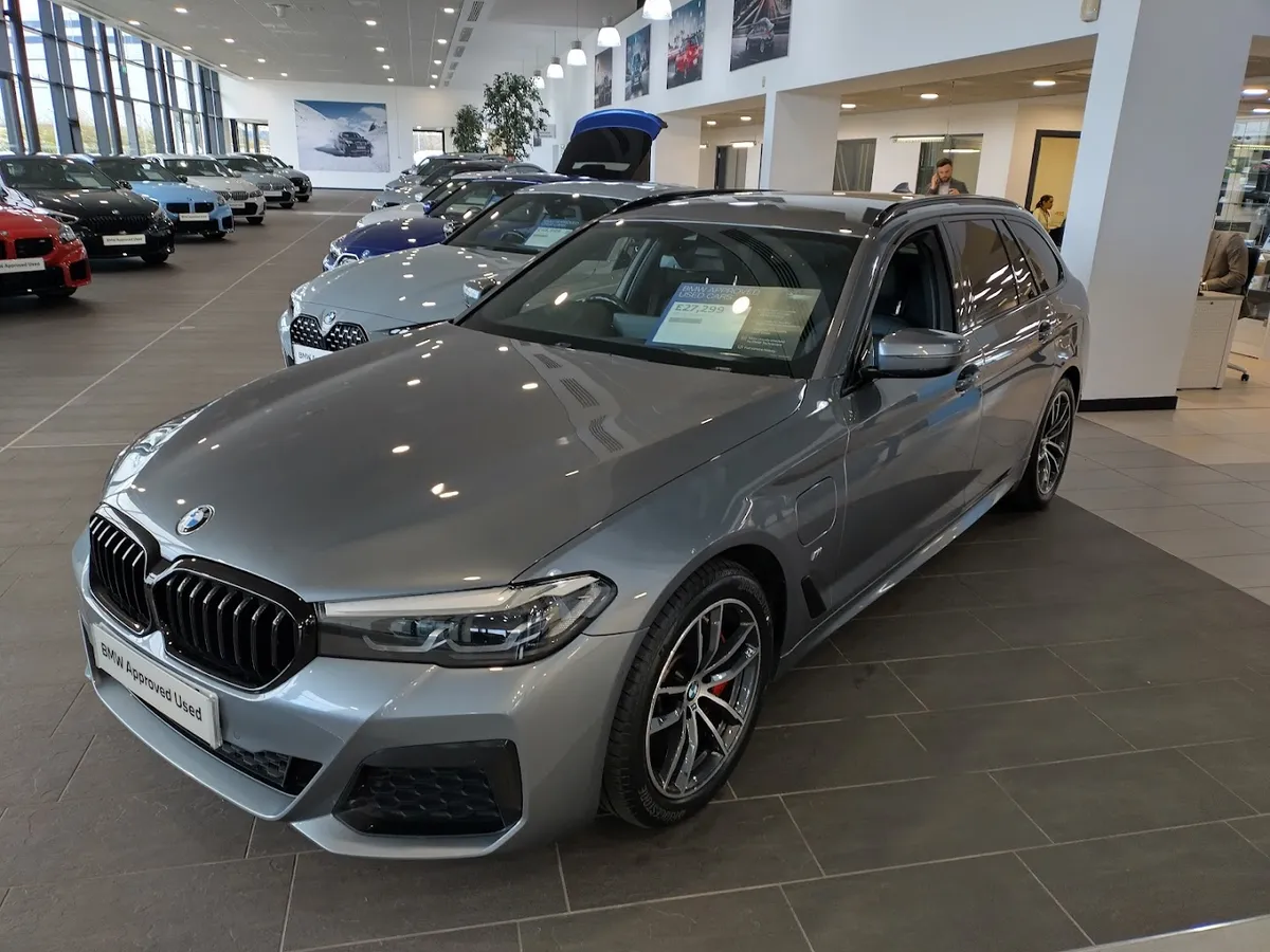 Lookers Stoke-On-Trent BMW photo 5