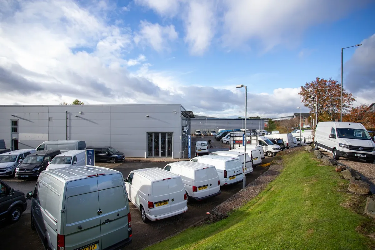 Lookers Volkswagen Van Centre Baillieston photo 7