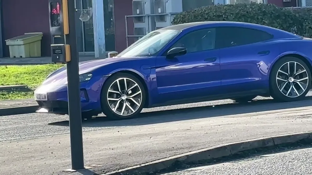 Lotus Bristol photo 9