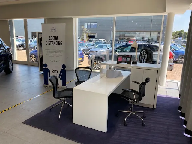 Marshall Volvo Cambridge photo 9