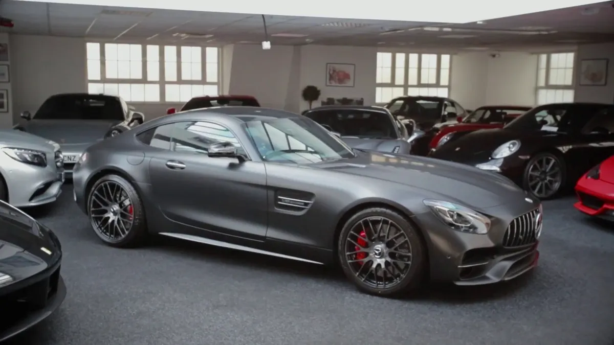 Mayfair Prestige London photo 2