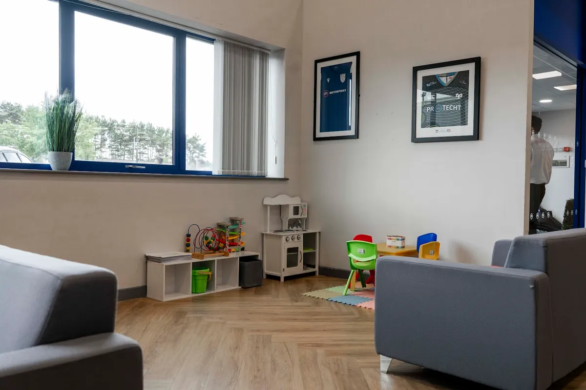 Motorpoint Swansea photo 10