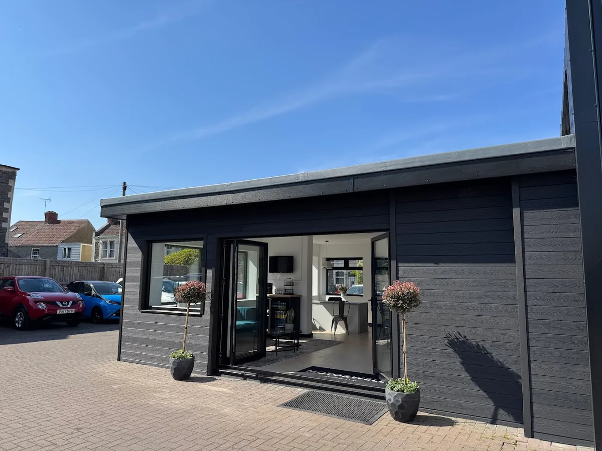 Motorwell Bristol photo 4