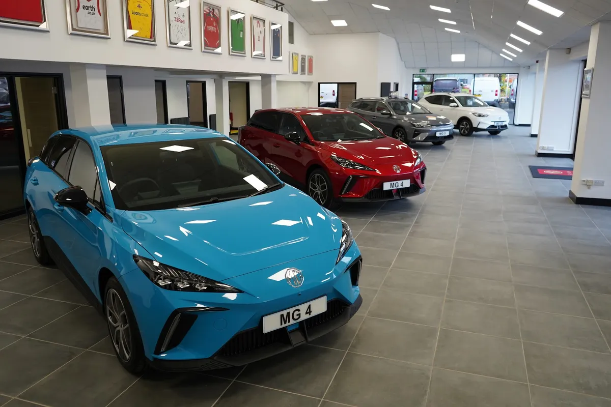 Nathaniel Cars Swansea photo 8