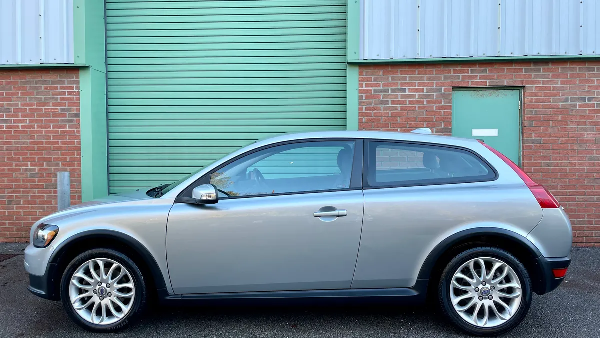 NJH Car Sales photo 8