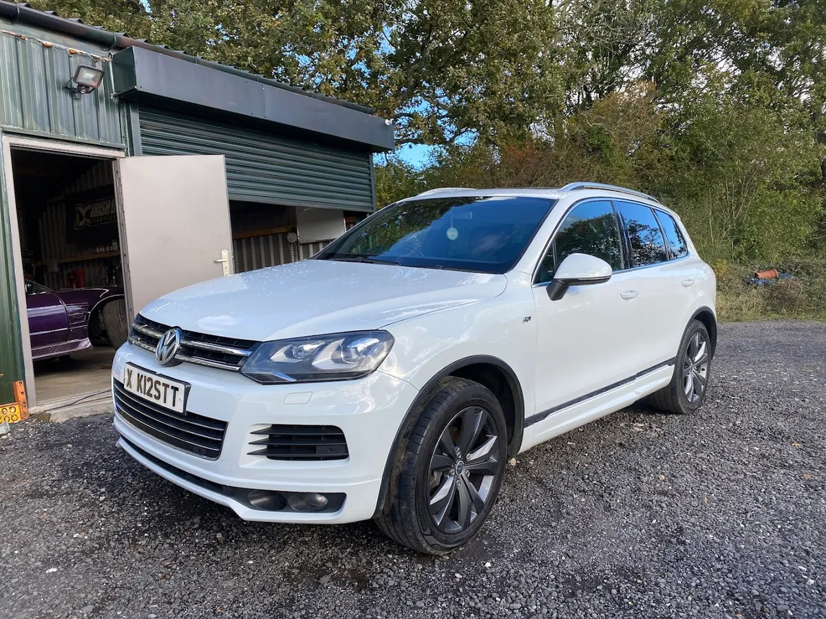 Octagon Cars Southampton photo 3