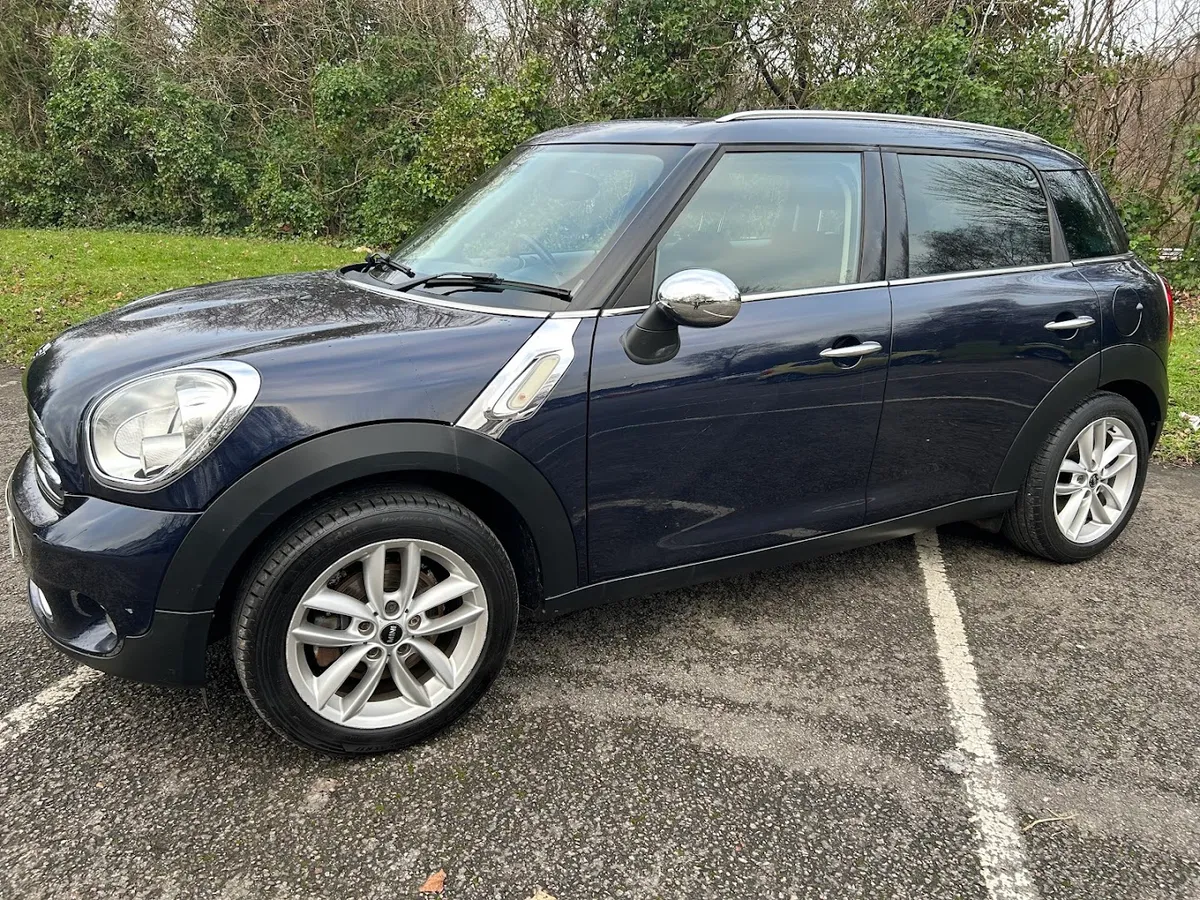 Octagon Cars Southampton photo 4