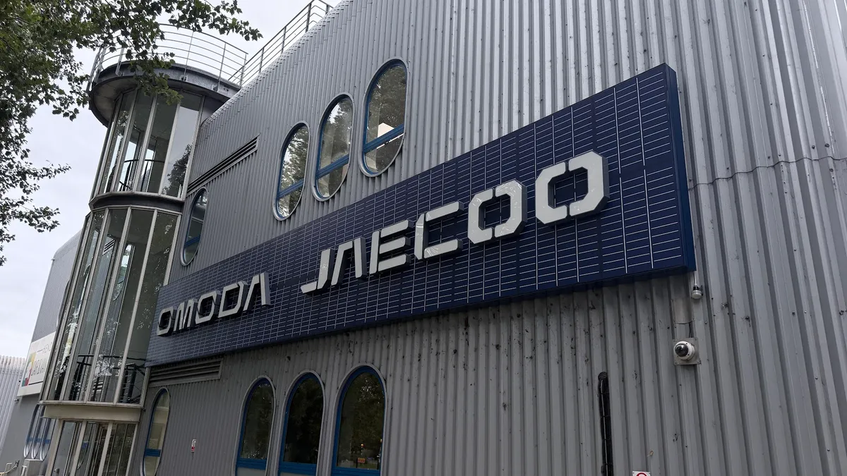 Omoda & Jaecoo Portsmouth — Car dealer in Portsmouth