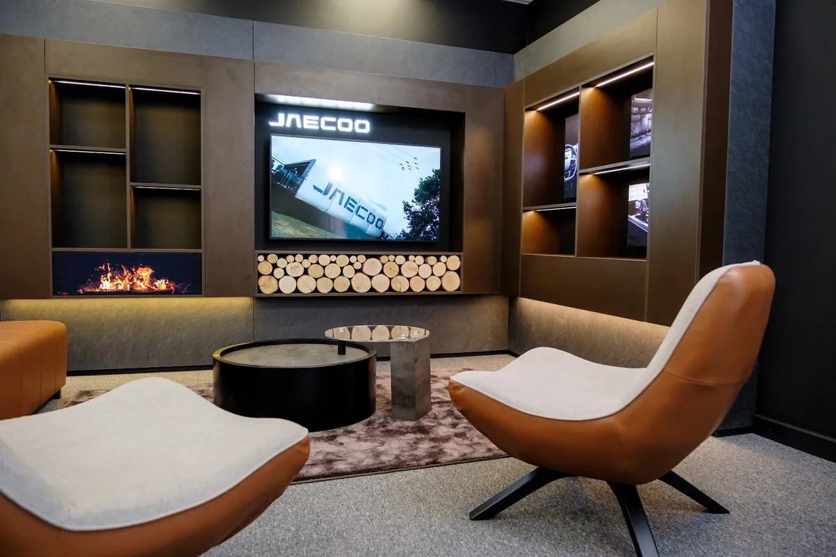 Omoda & Jaecoo Portsmouth photo 6