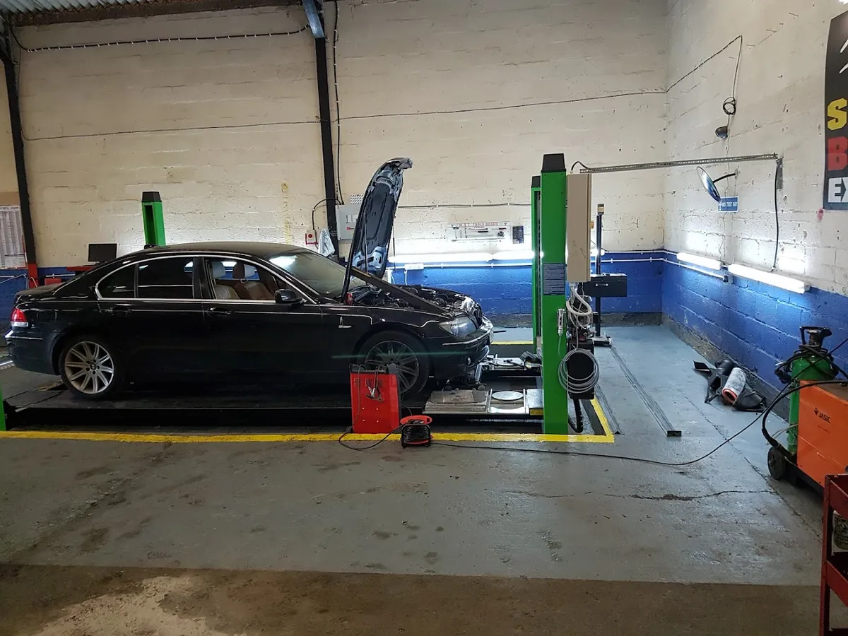 PAK Motors Glasgow LTD photo 4