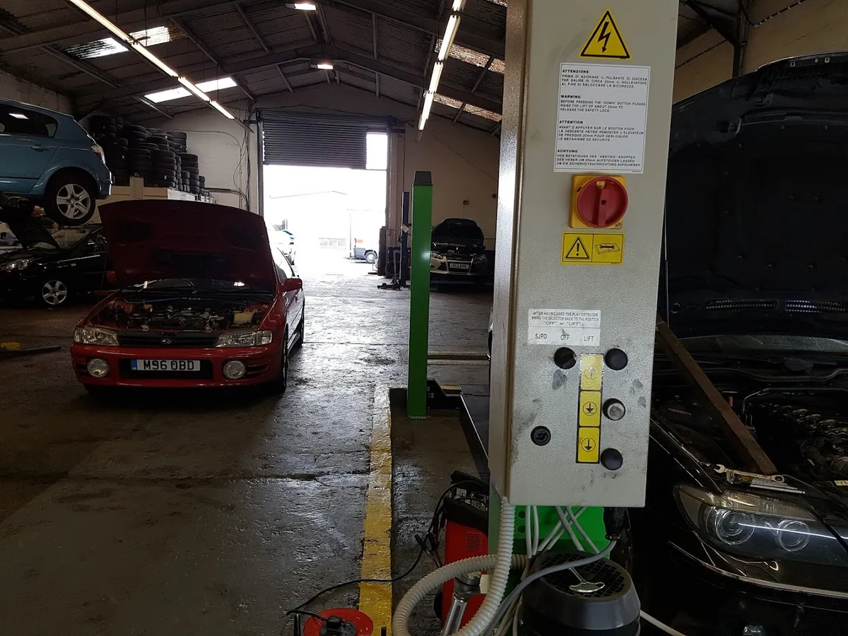 PAK Motors Glasgow LTD photo 7