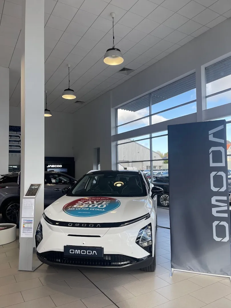 Peter Cooper Omoda & Jaecoo Southampton photo 10