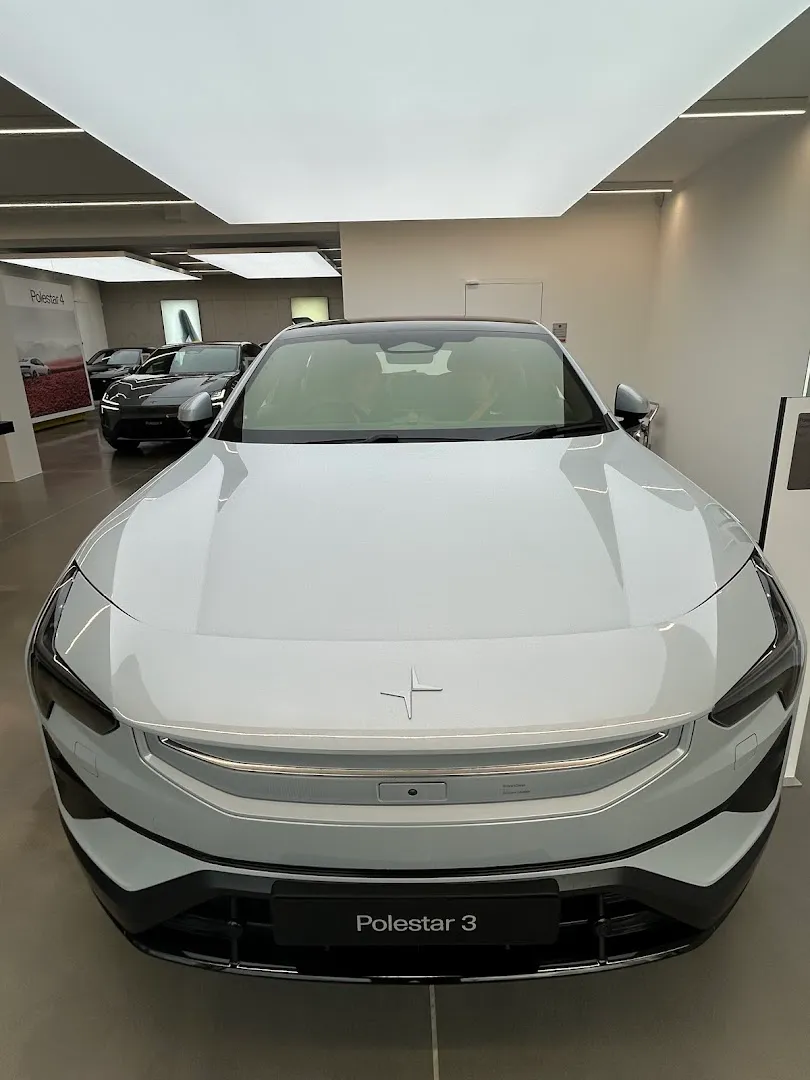 Polestar London North photo 2