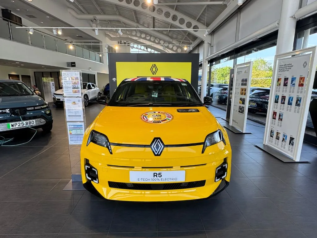 Renault Bristol photo 2