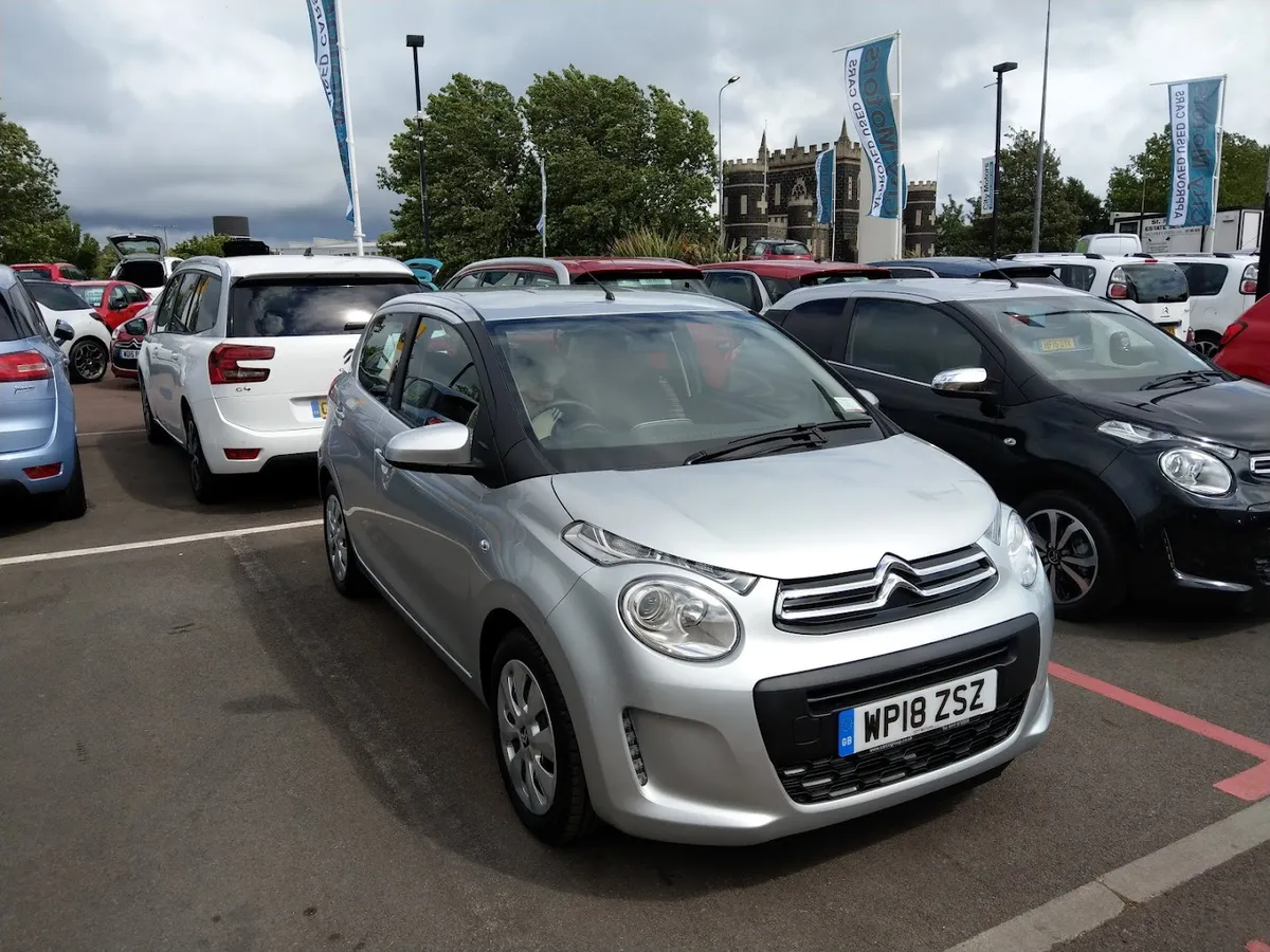 Renault Bristol photo 6