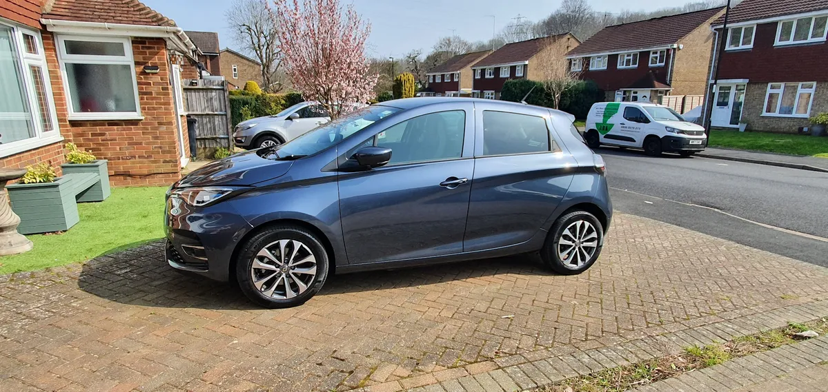 Renault Croydon photo 9