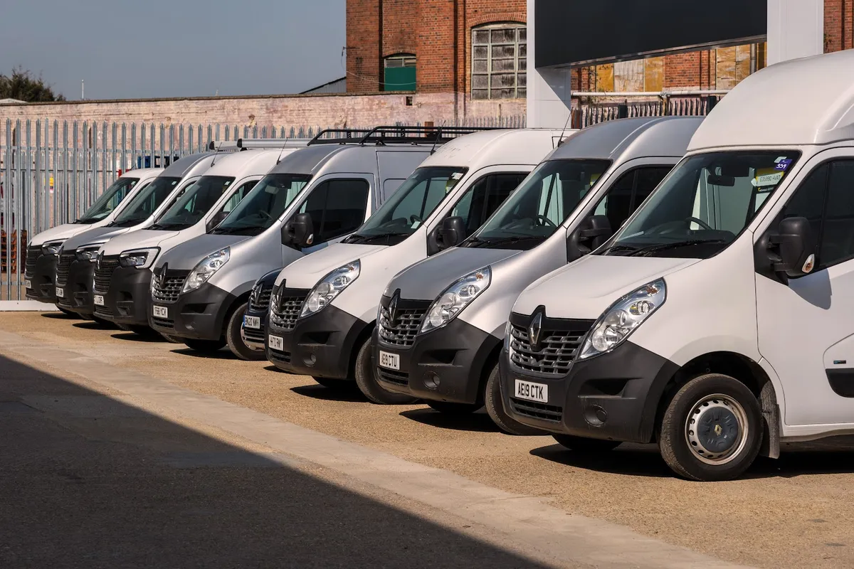 Renault Hayes photo 5