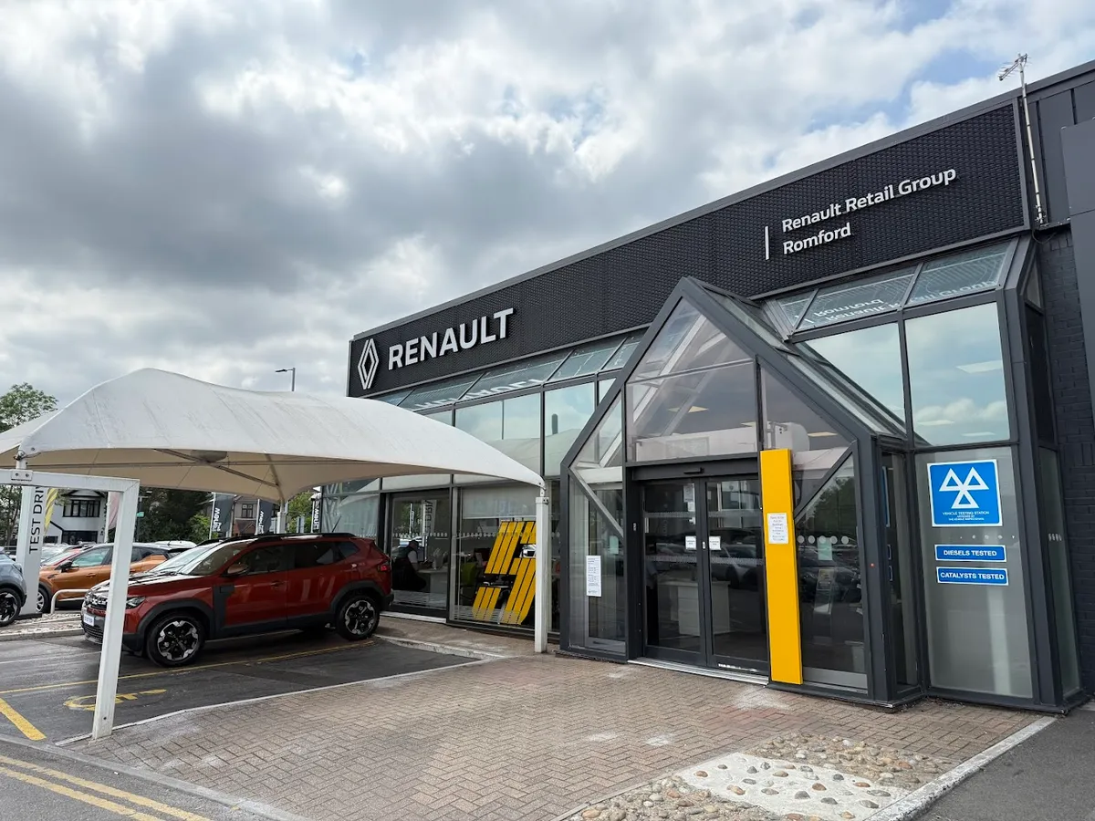 Renault Romford — Renault dealer in Romford