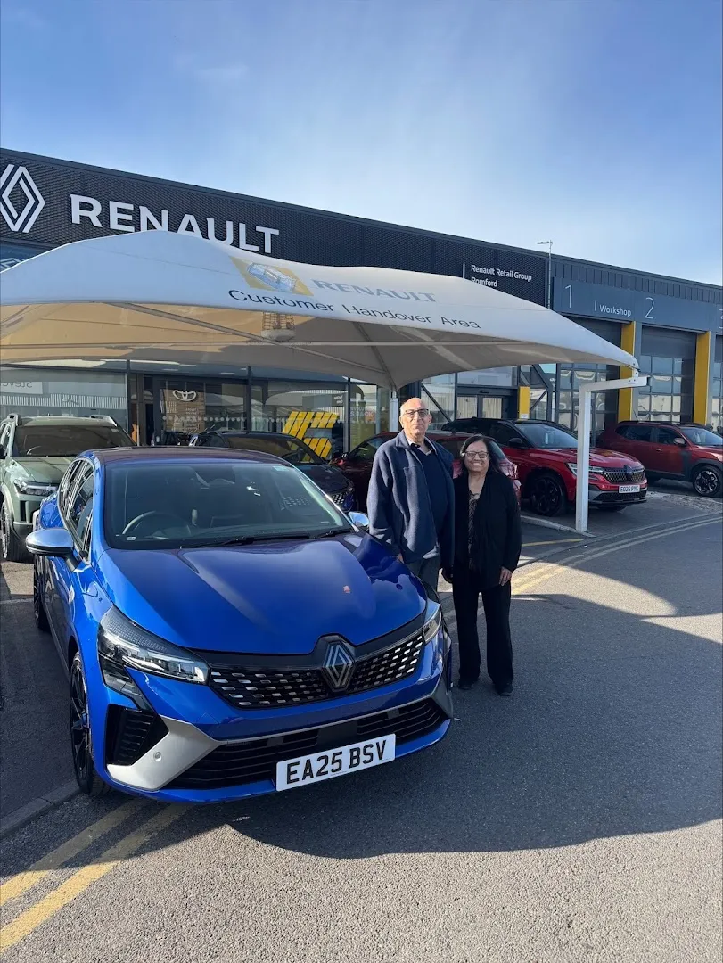Renault Romford photo 5