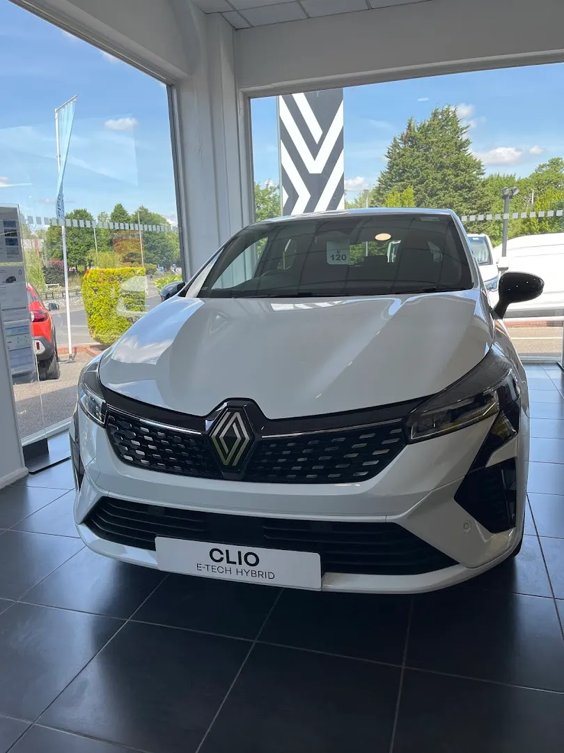 Renault Watford photo 7