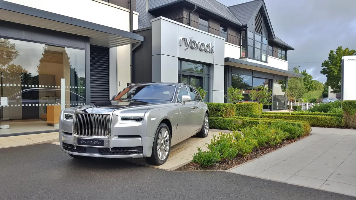 Rolls-Royce Motor Cars Birmingham (Ryland) photo 2