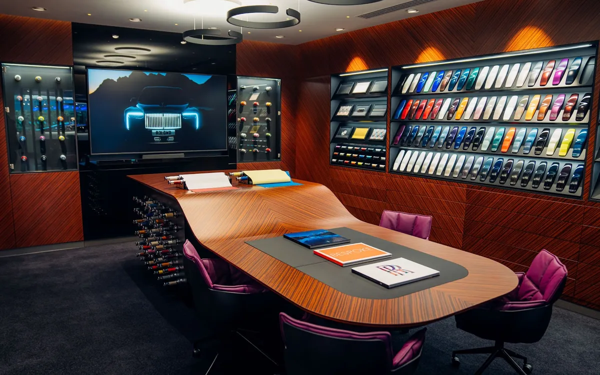 Rolls-Royce Motor Cars Manchester photo 4