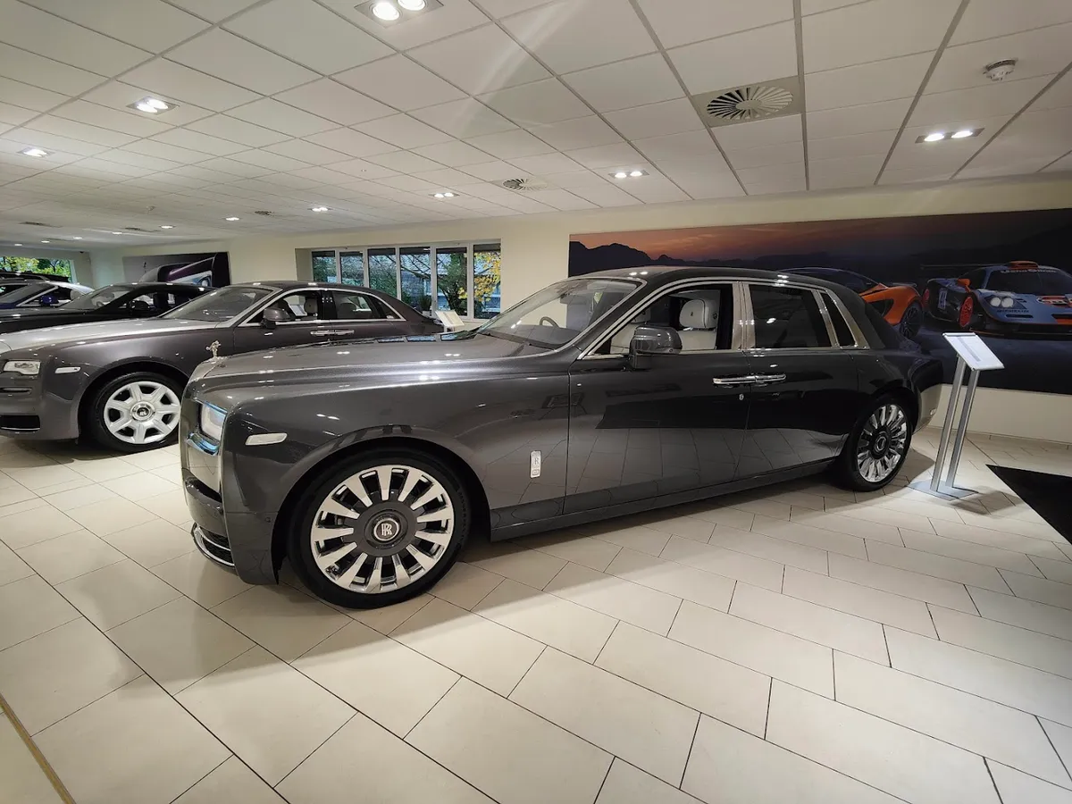 Rolls-Royce Motor Cars Manchester photo 5