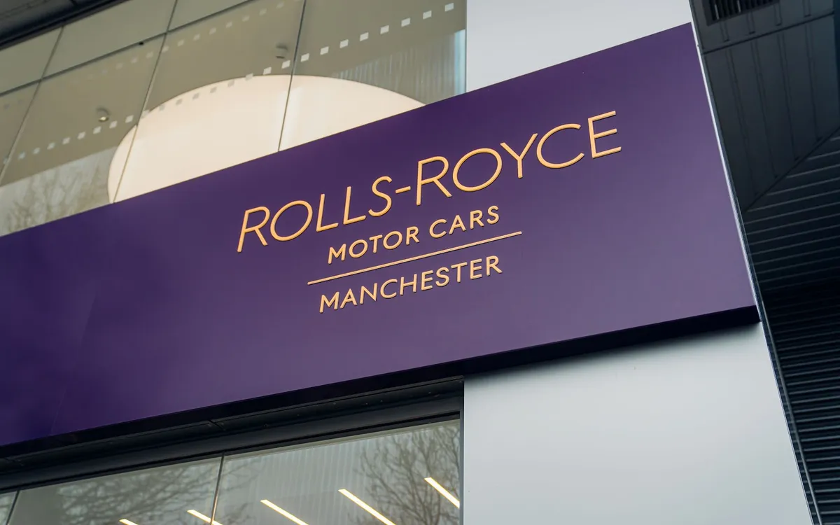 Rolls-Royce Motor Cars Manchester photo 9
