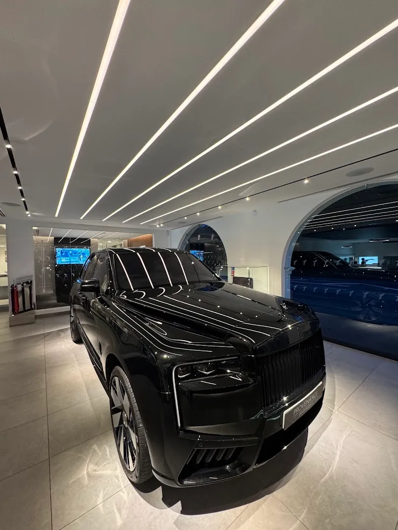 Rolls-Royce Motor Cars Sunningdale photo 2