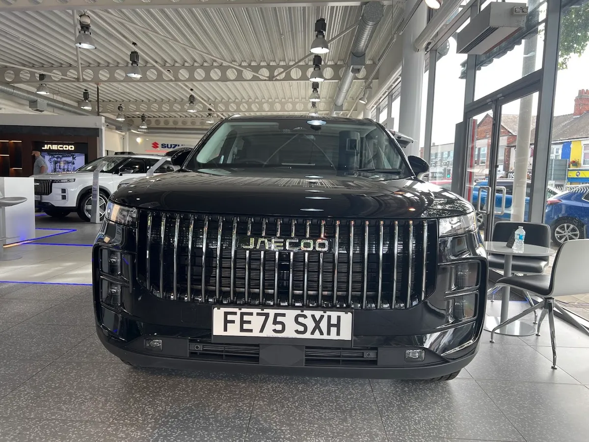 Ron Brooks Omoda Jaecoo Leicester photo 4