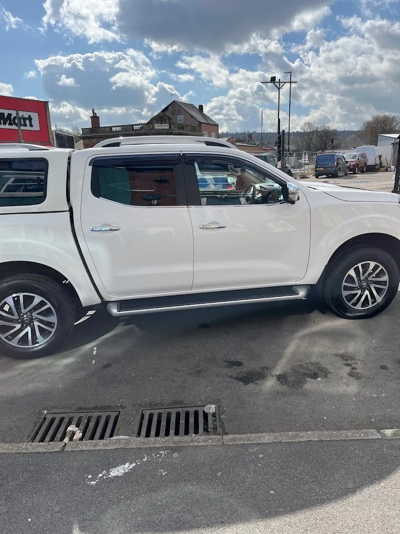 Select Cars Sheffield Ltd photo 6