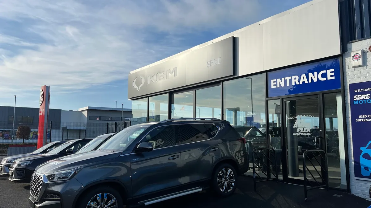 SERE Motors Belfast photo 5