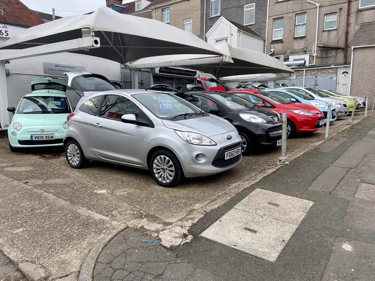 Sextons cars Swansea photo 3