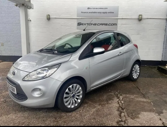 Sextons cars Swansea photo 4